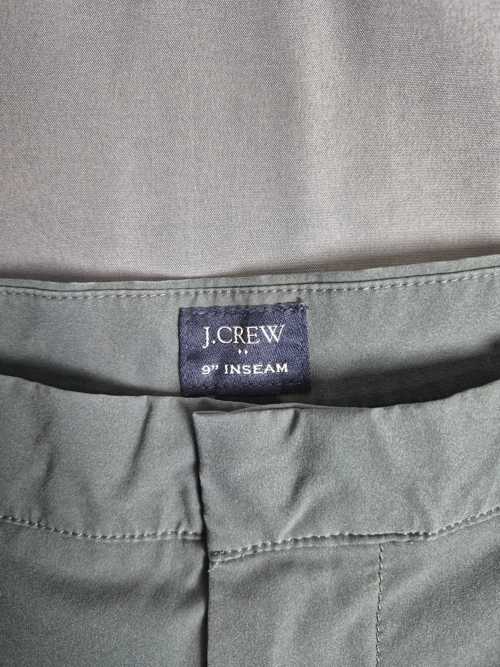 J. Crew Men’s Gray Casual Chino Shorts. Size33